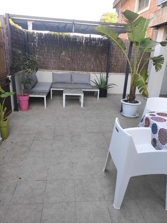 Near Beaches Large Private Patio, Aircon & Community Pool Coma-ruga Ngoại thất bức ảnh